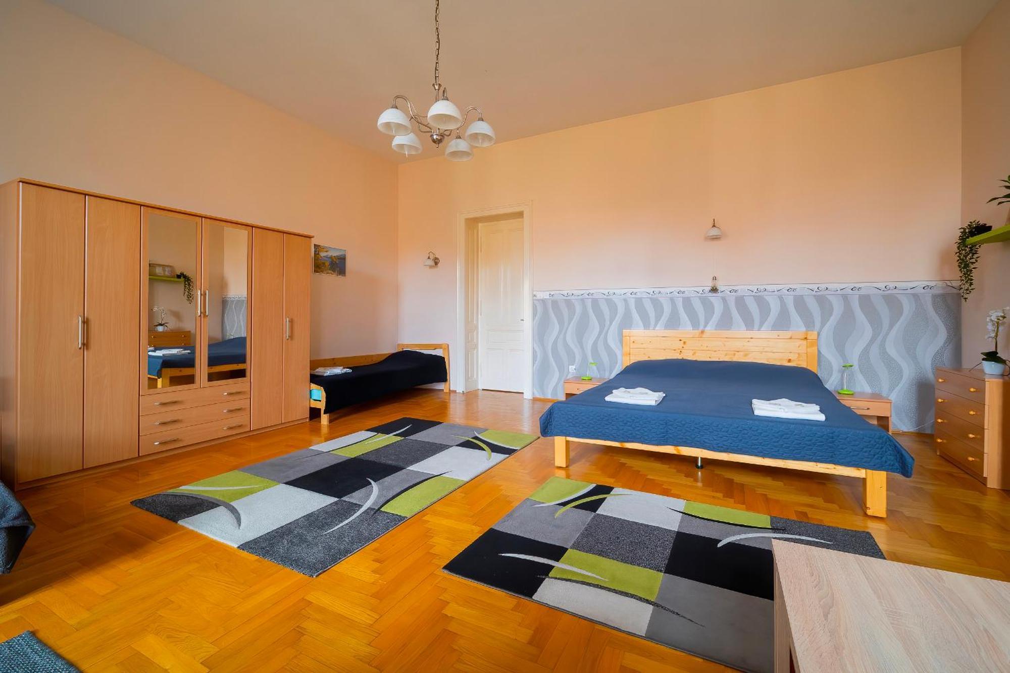 Tomka Apartman Szeged Bagian luar foto