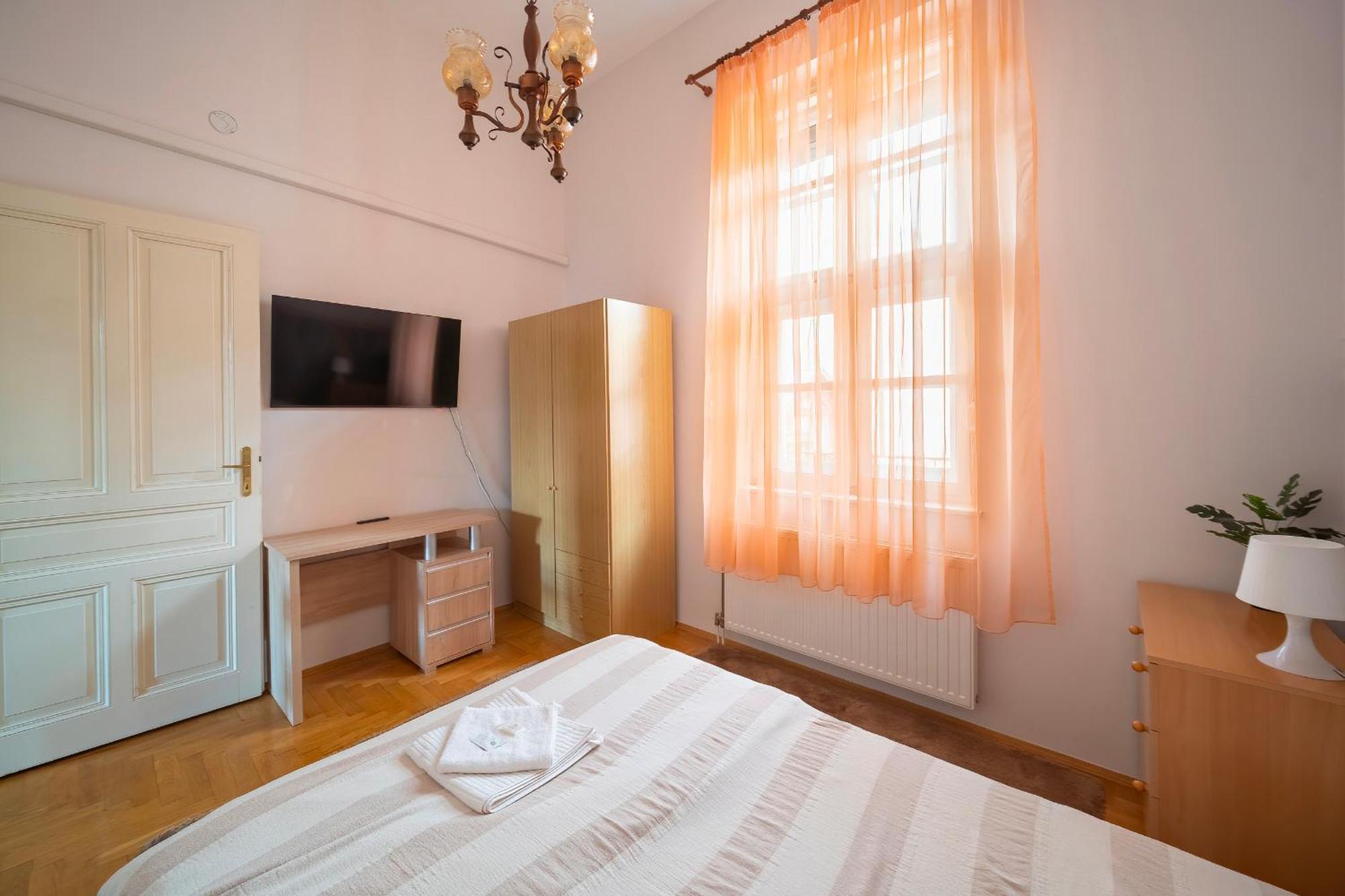 Tomka Apartman Szeged Bagian luar foto