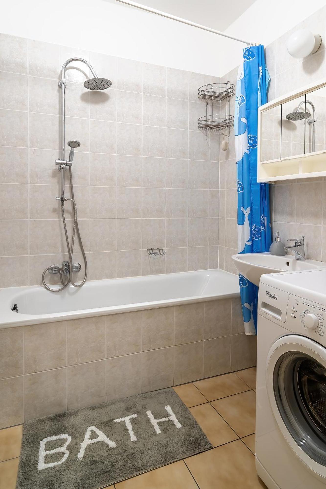 Tomka Apartman Szeged Bagian luar foto